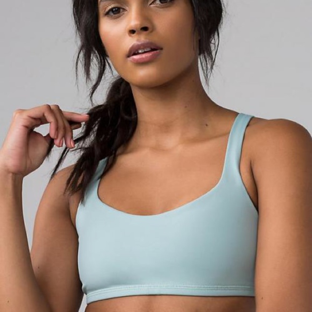 Lululemon free to be bra sea water 4